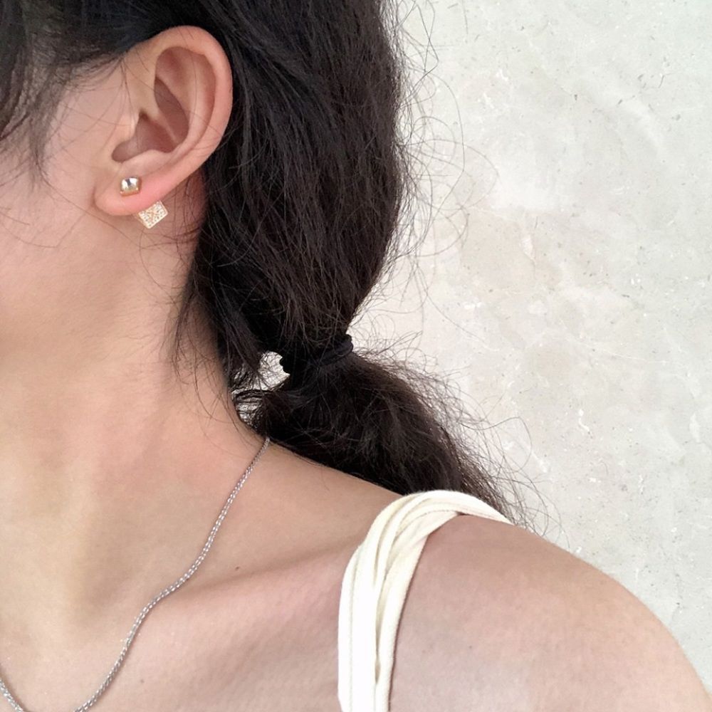 New 14K Gold Two way Earrings Dice Geometric Earrings Zircon Studs Gold Earrings - Picture 2 of 4